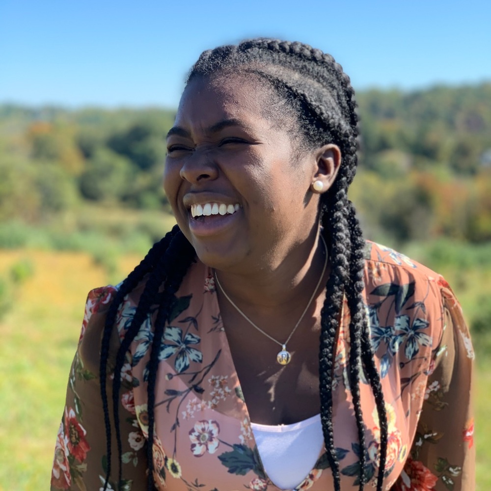 Meet your Posher, Taylor